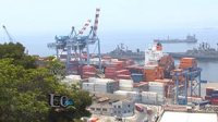 Puerto y contenedores son uno de los atractivos turísticos más importantes de Valparaíso.