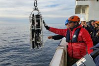 Estudios a bordo del “Cabo de Hornos” confirmarían próxima retirada de la Marea Roja en el sur