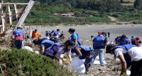 Voluntarios por el Océano recogen más de 8 toneladas de basura en su ruta de limpieza por las playas por Chile