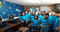 Puerto Angamos inaugura renovada sala de computación en Escuela de Michilla