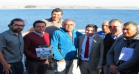 Pescadores comparten experiencia de cultivo de ostras con subsecretario de Pesca