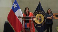 Gobernadora Gabriela Alcalde felicita a portuarios por consolidar a San Antonio como primer puerto de Chile