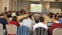 Investigadores de IFOP asisten a taller en Instituto del Mar de Perú