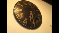 Por gestión de Museo Marítimo vuelve a Valparaíso la esfera del reloj de la antigua intendencia bombardeada en 1866.