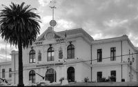 Puerto Valparaíso compromete importante aporte para recuperar el Time Ball, histórico dispositivo que daba la hora a las naves en la bahía.