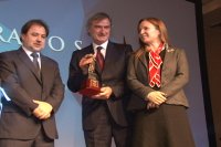 Premio Diego Portales, máximo galardón de la Cámara Nacional de Comercio es otorgado a TPS Valparaíso.
