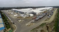 Nueva fábrica de contenedores de MCI recibe a comisión parlamentaria de Dinamarca