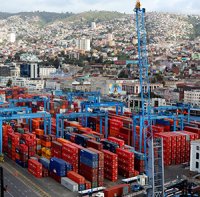 Puerto Valparaíso mantuvo en 2014 su sitial como principal puerta de salida de la fruta chilena