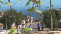 En un barrio bello se ha transformado la población Viento Sur de Playa Ancha gracias al trabajo mancomunado de los vecinos y el apoyo TPS, el municipio y la Fundación Junto al Barrio.