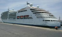 Este Domingo 6 de marzo, recaló en el Puerto de Arica el crucero Silver Spirit.