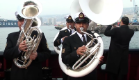 Emotivo y solemne responso y ofrenda floral a los caídos en alta mar, por el 198º Aniversario de la Marina Mercante Nacional.