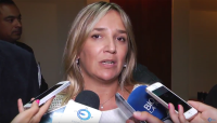 Diputada María José Hoffmann emplazó al Intendente Regional y a EPV a actuar como autoridades y no como partes en el conflicto de las "cargas limpias", en visita al lugar contruido por TPS para realizar los aforos.