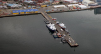 EPAustral: Todo listo en el Muelle Prat de Punta Arenas para el show pirotécnico que cerrará el Carnaval de Invierno 2017