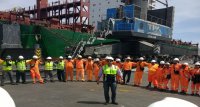 Trabajadores portuarios de Arica participan de nueva modalidad de reunión antes del inicio de faenas