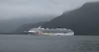 Puerto de Chacabuco despide al Norwegian Sun