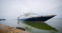 El buque de cruceros Seadream I vuelve a recalar en Huelva esta temporada