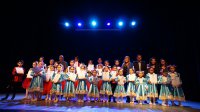Escuela de Ballet de Mejillones cerró el semestre con un extracto de la Obra Cascanueces