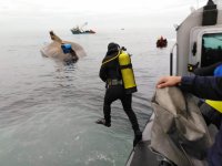 Vuelta de campana de lancha motor en Arica deja tres fallecidos