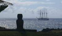 Por Rapa Nui regresó a Chile el Buque Escuela Esmeralda de su crucero por Asia.