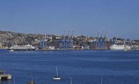 Cruceros se desvían de San Antonio y recalan en Valparaíso debido a las marejadas.