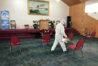 Puerto San Antonio realizó sanitización en tres templos evangélicos de la comuna