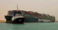 Preocupación mundial provoca accidente de conteinero que se cruzó y bloqueó el Canal de Suez
