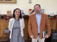 Alcaldesa de San Antonio Constanza Lizana y gerente general de Puerto San Antonio, Luis Knaak, fijan agenda conjunta sobre desafíos pendientes.