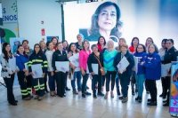 Puerto San Antonio inaugura muestra fotográfica que destaca trabajo de mujeres portuarias