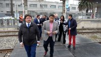 Conectan el Terminal de Pasajeros de Cruceros de Puerto Valparaíso con una estación del metro regional.