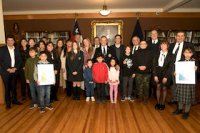 Liga Marítima de Chile premió a ganadores de su concurso fotográfico infantil