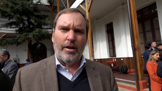 El líder del Grupo Ultramar, Richard von Appen, lamentó el clima de incertidumbre que vive el país pero dijo que su holding continúa adelante con su carpeta de inversiones.