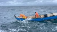 La Capitanía de Puerto de Punta Arenas rescató una embarcación que perdió su motor y fue arrastrada por una corriente.