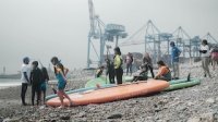 Valparaíso se sumerge en el mar con deporte de mar gratuito