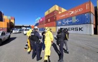 En el puerto de San Vicente Aduanas y Armada incautan 1.200 baterías usadas que podrían ser usadas como precursores de drogas