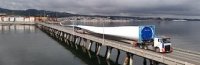 Para proyecto eólico Goldwind, DP World Lirquén desembarca los primeros aerogeneradores con torres segmentadas que han llegado a Chile y aspas de 90 metros de largo.