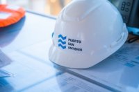 Puerto San Antonio registra alza de 15% en movimiento de contenedores y marca récord anual en octubre en el total de carga Puerto San Antonio registra alza de 15% en movimiento de contenedores y marca récord anual en octubre en el total de carga