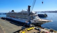 Esta mañana arribó al Sitio 8 de TPV y hasta el miércoles estará en Valparaíso el imponente crucero Viking Jupiter Esta mañana arribó al Sitio 8 de TPV y hasta el miércoles estará en Valparaíso el imponente crucero Viking Jupiter