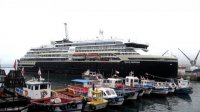Con la recalada de la imponente nave de pasajeros Roal Admunsen culminó la temporada de cruceros en Valparaíso.