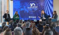 Ultramar realiza conversatorio “Conectar para confiar” y aborda los desafíos de construir confianza entre empresas, personas y comunidades Ultramar realiza conversatorio “Conectar para confiar” y aborda los desafíos de construir confianza entre empresas, personas y comunidades