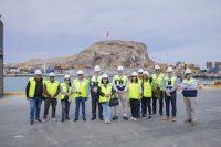 Empresarios de Oruro conocieron operación del Puerto de Arica y destacan avances de cadena logística