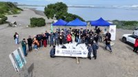 San Antonio Terminal Internacional realizó jornada de limpieza en el Humedal Río Maipo Norte San Antonio Terminal Internacional realizó jornada de limpieza en el Humedal Río Maipo Norte